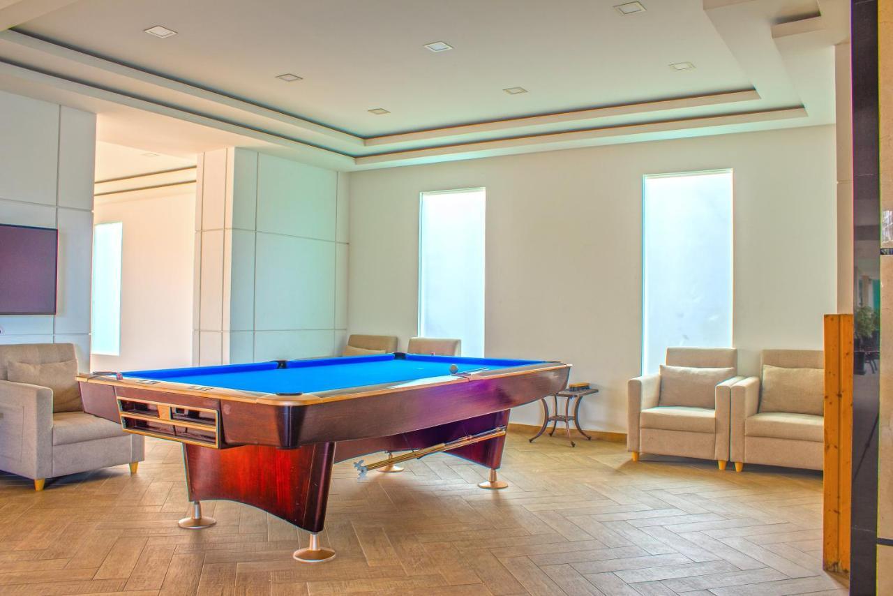 อพาร์ทเม้น In Garden Tower Pool, Sauna & Gym 1 Km From Walking Street Pattaya